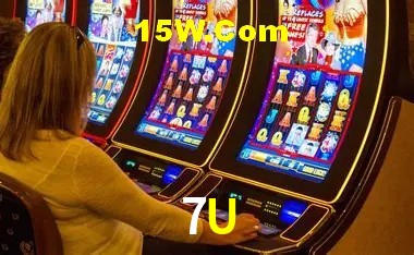Jogos de Slot 7U